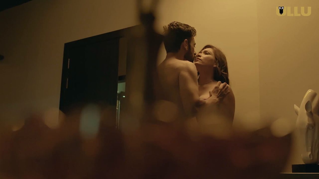 Nau Do Gyarah Part 1 S01E02 2024 Hindi Hot Web Series – Ullu